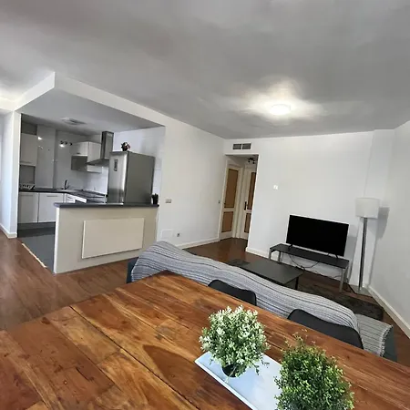 Apartamento El Torcal Luxury With Free Parking